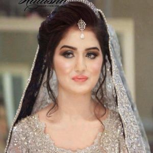 Meet your Posher, Sumaira